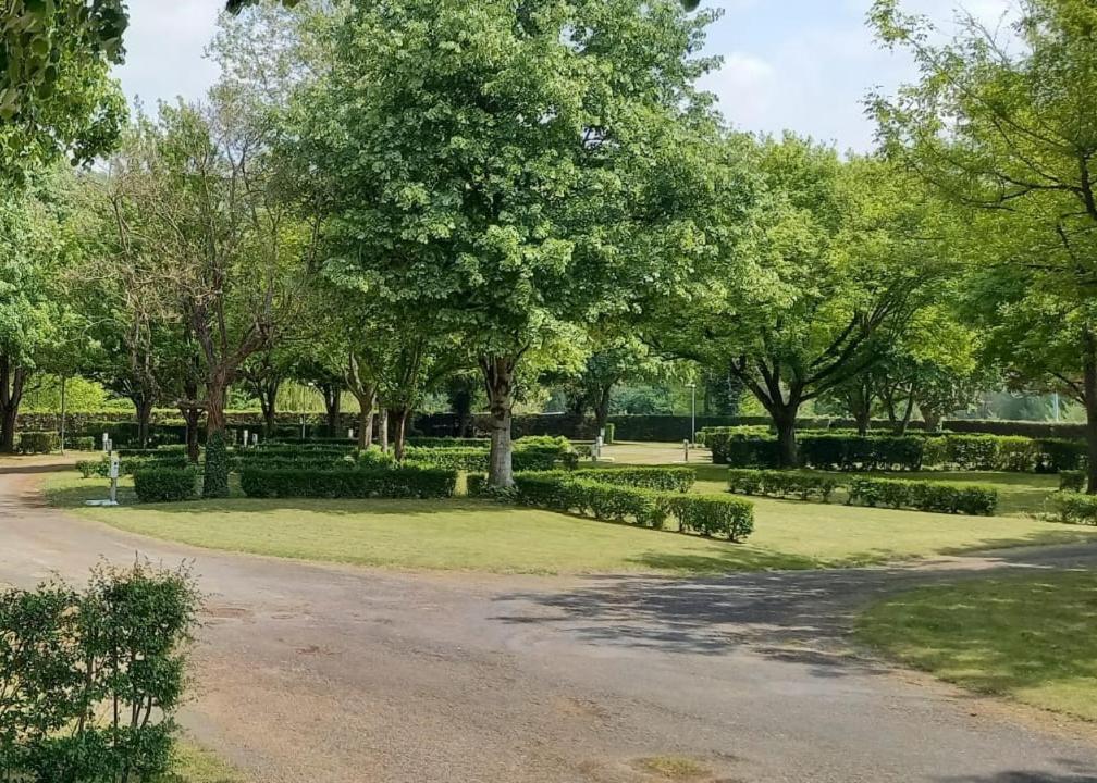 Camping Onlycamp Du Rouergue Villefranche-de-Rouergue Buitenkant foto
